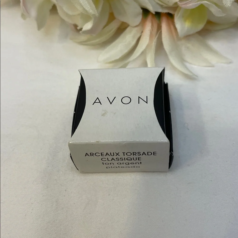 Avon Vintage Silver Twisted Hoop Earrings NWT